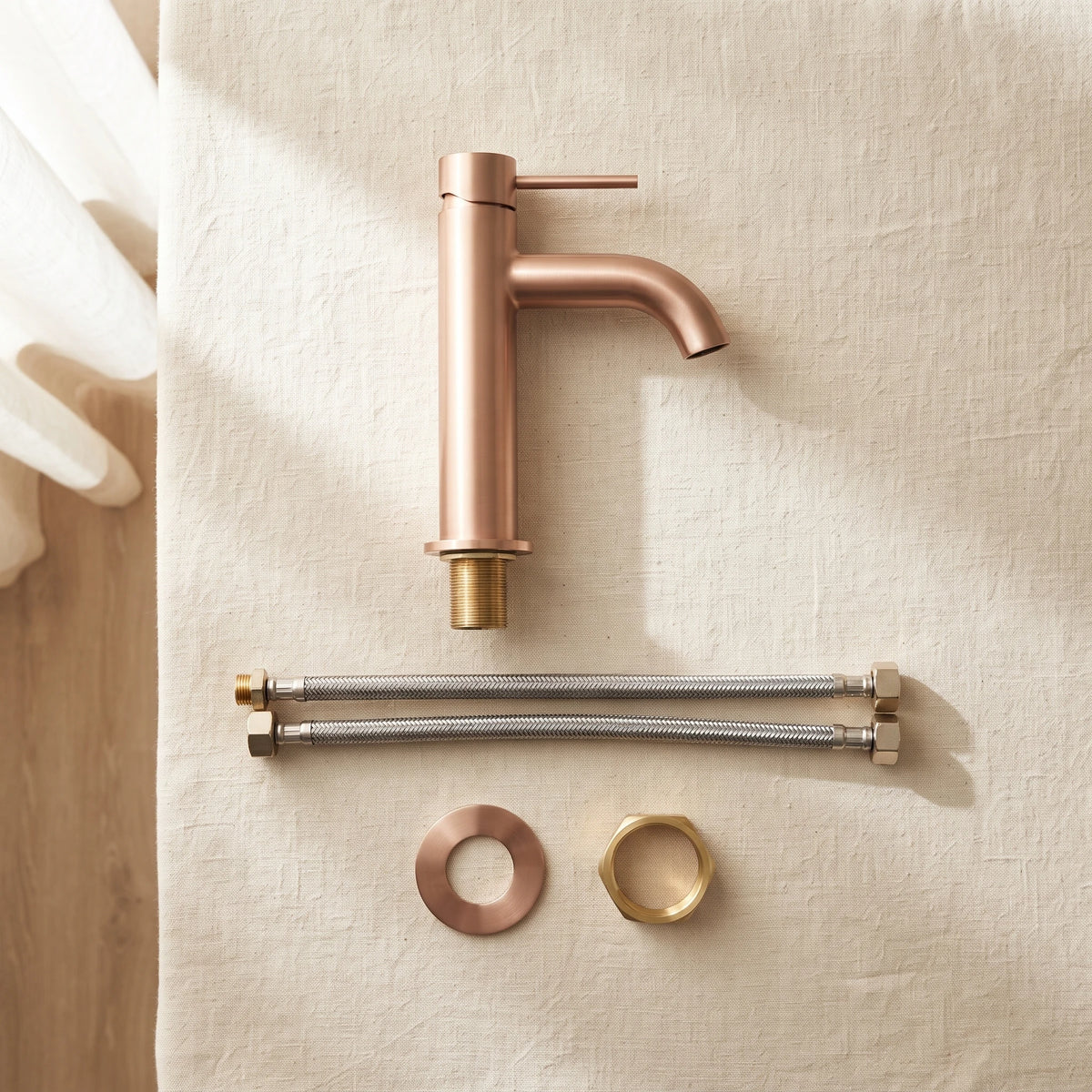 Bainelys NACRE – Mitigeur de Lavabo Or Rose Brossé
